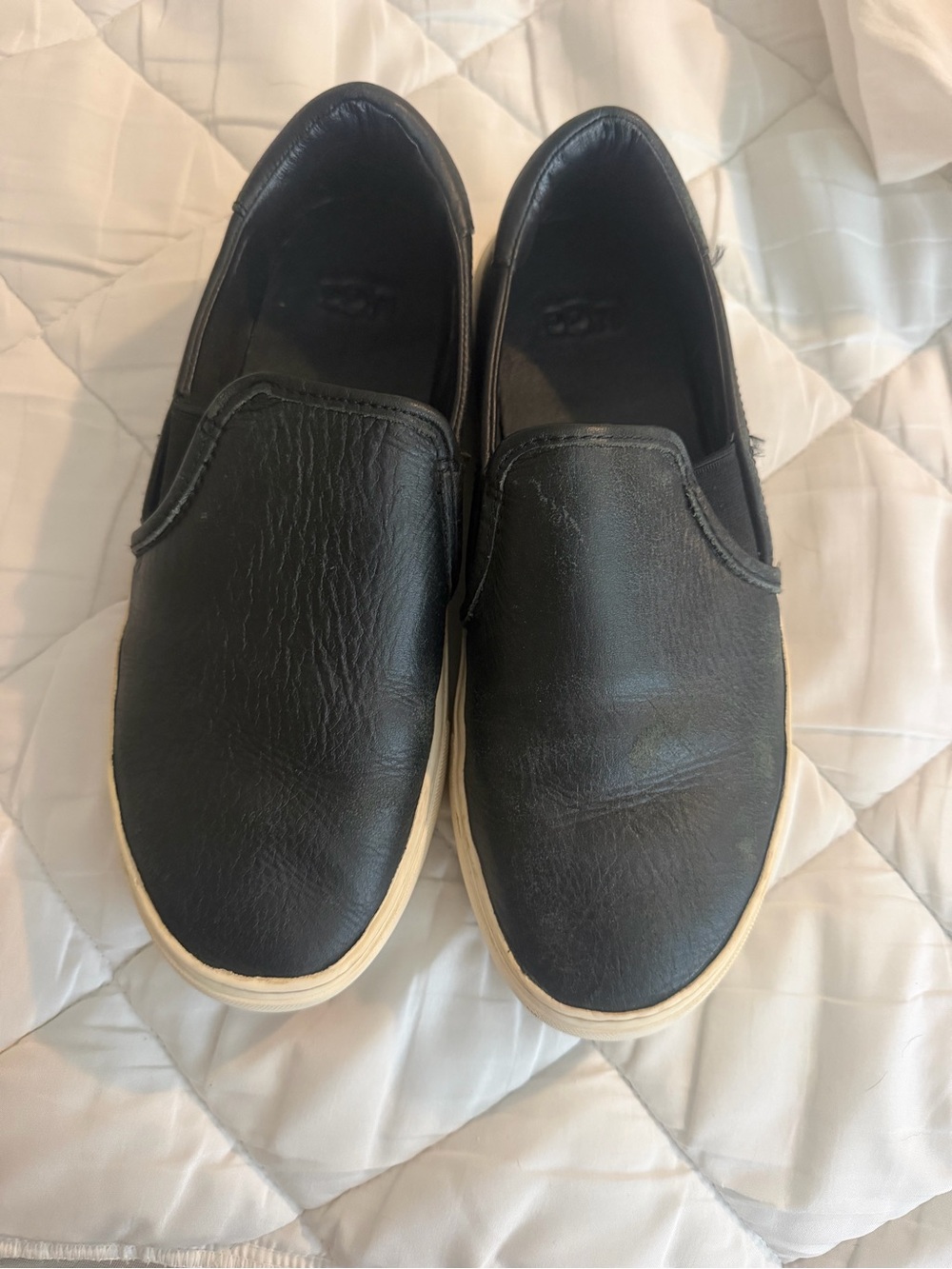 🖤 UGG Black Leather Slip-On Platform Sneakers 🖤